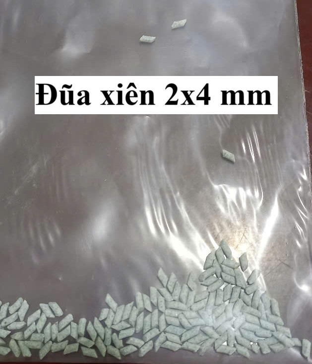 Đá mài thô hình đũa xiên 2x4 mm dùng để mài nhẵn bavia